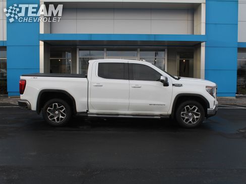 Certified 2025 GMC Sierra 1500 SLT w/ SLT Premium Plus Package image 3