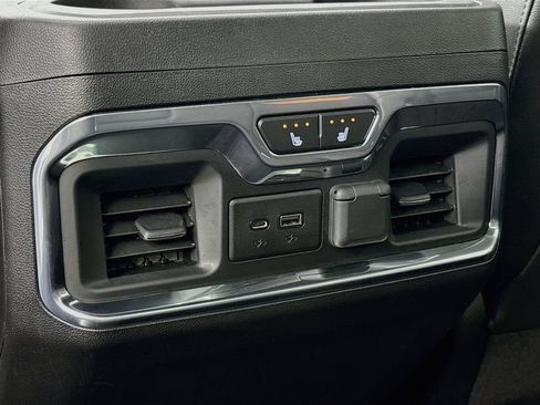 Certified 2020 GMC Sierra 2500 AT4 w/ AT4 Premium Package AWD/4WD image 31