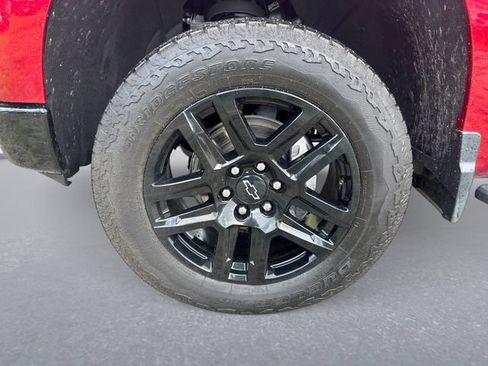 Used 2025 Chevrolet Silverado 1500 LT Trail Boss w/ Protection Package AWD/4WD image 10