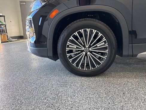 New 2026 Volkswagen Tiguan S FWD image 36