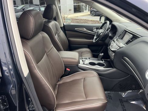 Used 2019 INFINITI QX60 Luxe w/ Essential Package image 28