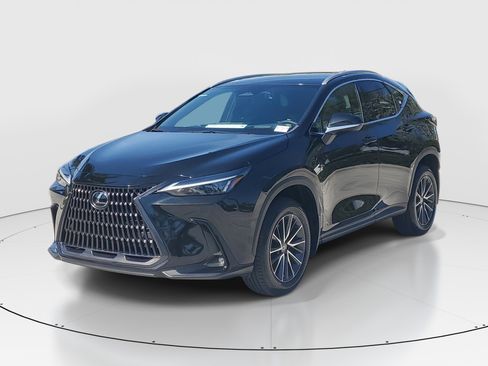 Used 2023 Lexus NX 350h AWD image 5