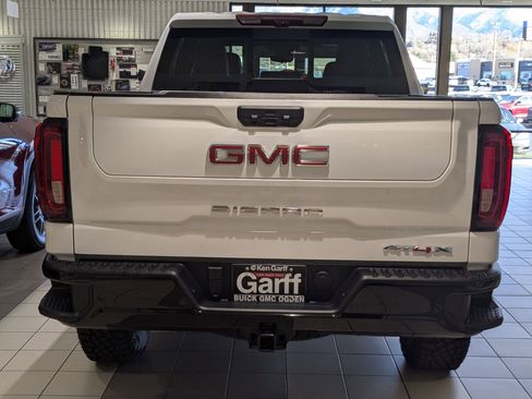 New 2026 GMC Sierra 1500 AT4X image 4