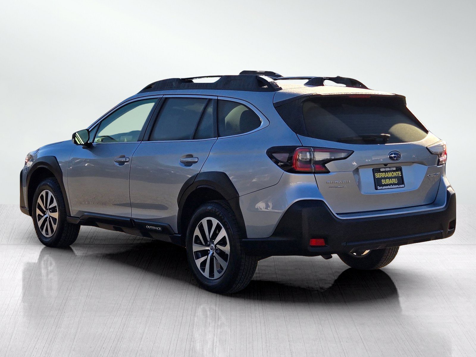 Certified 2025 Subaru Outback AWD/4WD image 6