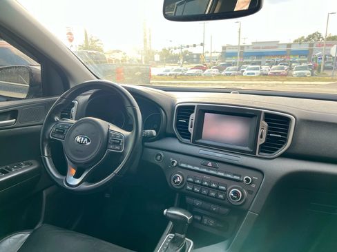 Used 2017 Kia Sportage EX image 13