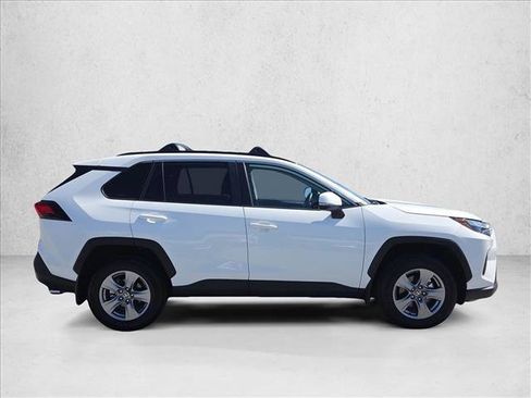 Certified 2025 Toyota RAV4 XLE w/ Convenience Package AWD/4WD image 4
