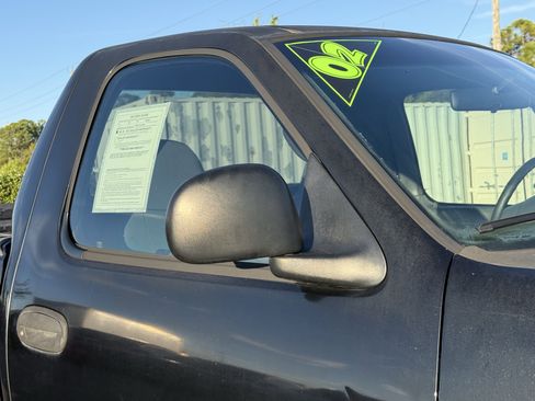 Used 2002 Ford F150 XL image 10