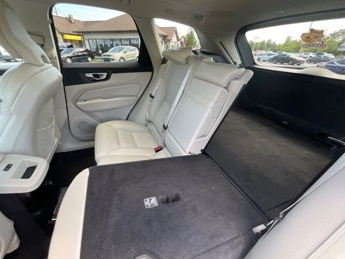 Used 2019 Volvo XC60 T8 Inscription w/ Advanced Package AWD/4WD image 36