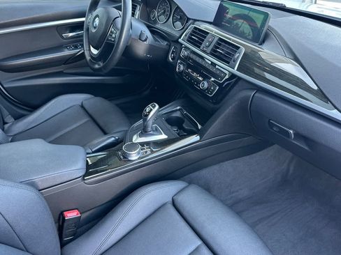 Used 2018 BMW 330i Sedan RWD image 15