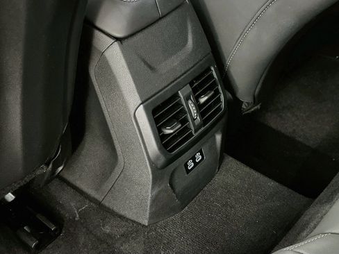 Used 2025 BMW 228i xDrive AWD/4WD image 29