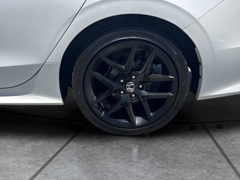 Used 2022 Honda Civic Sport image 28