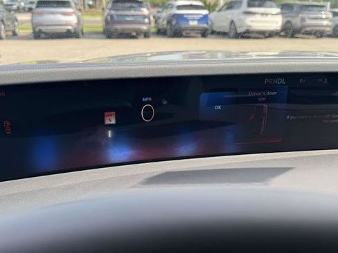 New 2026 Lincoln Nautilus Premier AWD/4WD image 16