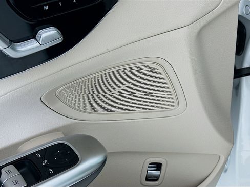 New 2026 Mercedes-Benz C 300 Sedan image 19