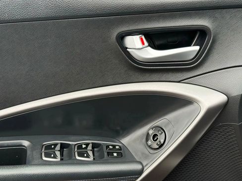 Used 2013 Hyundai Santa Fe Sport 2.0T image 21