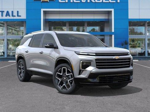 New 2026 Chevrolet Traverse High Country FWD image 7