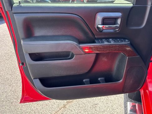 Used 2019 GMC Sierra 1500 SLE w/ SLE Value Package AWD/4WD image 13