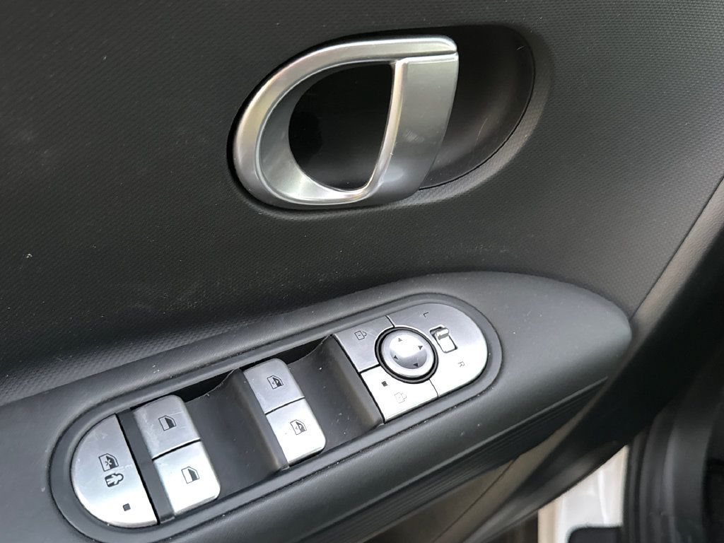 Used 2024 Hyundai Ioniq 5 SEL RWD image 9