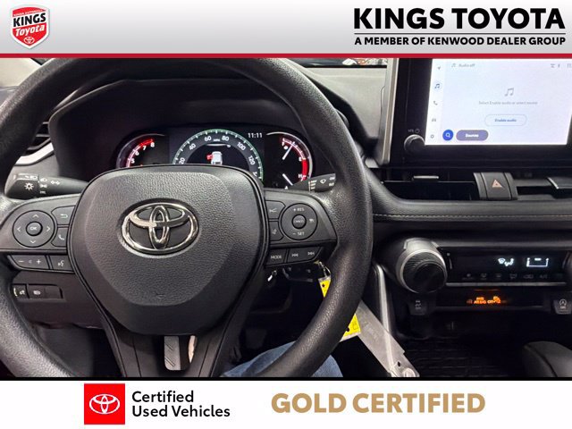 Used 2024 Toyota RAV4 LE FWD image 17