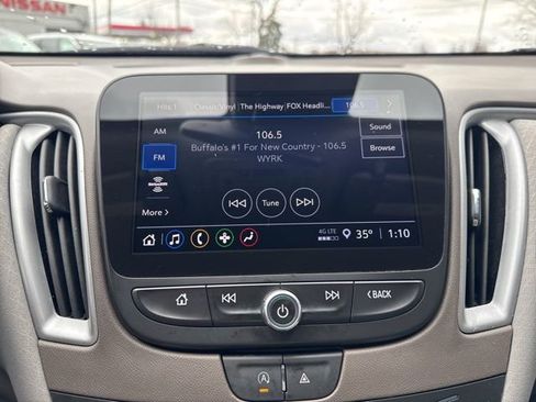 Used 2023 Chevrolet Malibu LT FWD image 15