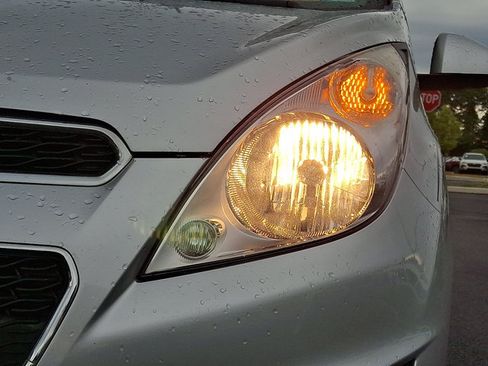 Used 2015 Chevrolet Spark LS FWD image 10