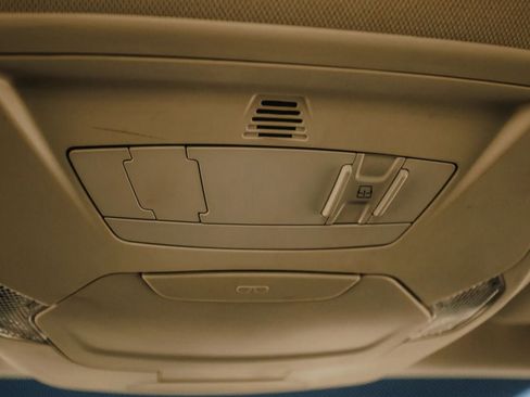 Used 2018 Ford Focus Titanium image 26