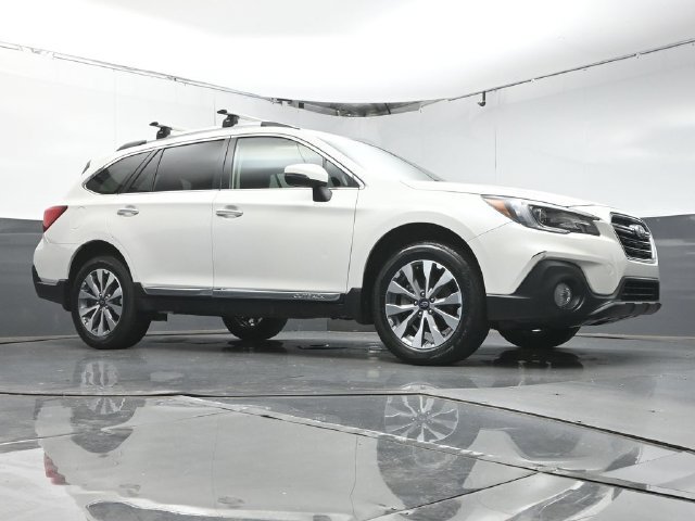 Used 2019 Subaru Outback 3.6R Touring w/ Popular Package #3A AWD/4WD image 41
