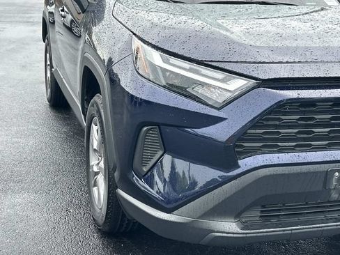 Used 2025 Toyota RAV4 XLE FWD image 10
