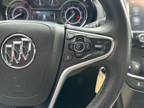 Used 2016 Buick Regal FWD image 15