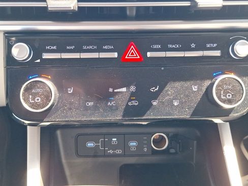 Used 2025 Hyundai Tucson SEL FWD image 31