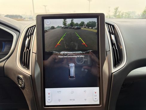 Used 2021 Ford Edge SE AWD/4WD image 18