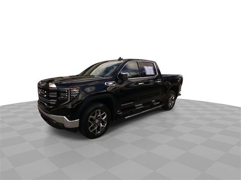 Certified 2023 GMC Sierra 1500 SLT w/ SLT Premium Package image 6