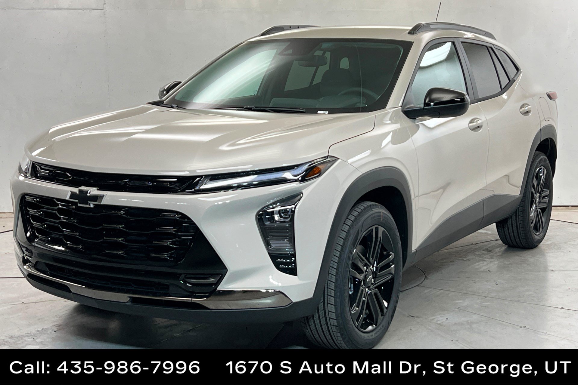 New 2026 Chevrolet Trax ACTIV w/ Driver Confidence Package FWD image 1