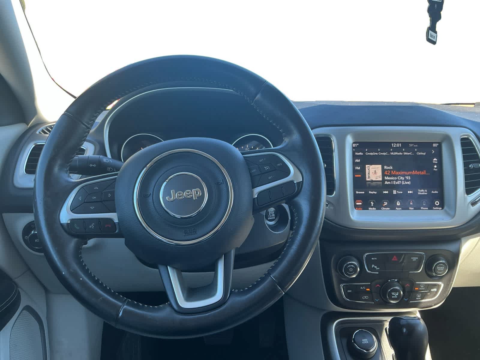 Used 2019 Jeep Compass Latitude w/ Popular Equipment Group AWD/4WD image 10