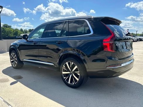 Certified 2025 Volvo XC90 B5 Core AWD/4WD image 6