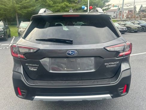 Used 2021 Subaru Outback Touring AWD/4WD image 5