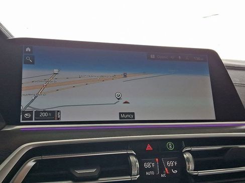 Used 2023 BMW X5 xDrive40i w/ Premium Package image 15