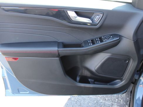 New 2026 Ford Escape ST-Line w/ Tech Pack #1 image 17