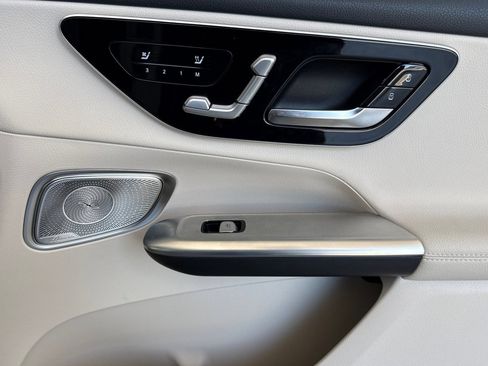 Certified 2026 Mercedes-Benz GLC 300 image 21