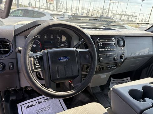 Used 2012 Ford F250 XL w/ PWR Equipment Group AWD/4WD image 26