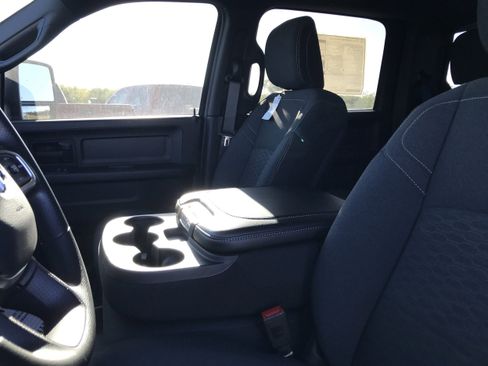 New 2026 RAM 2500 Tradesman AWD/4WD image 25
