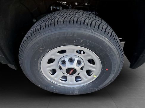 New 2026 GMC Sierra 2500 Pro w/ Convenience Package image 34