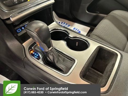 Used 2018 Jeep Grand Cherokee Laredo image 26