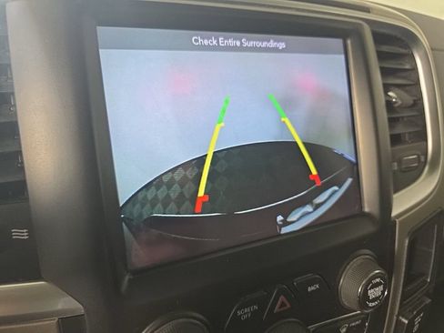Used 2019 RAM 1500 Big Horn AWD/4WD image 17