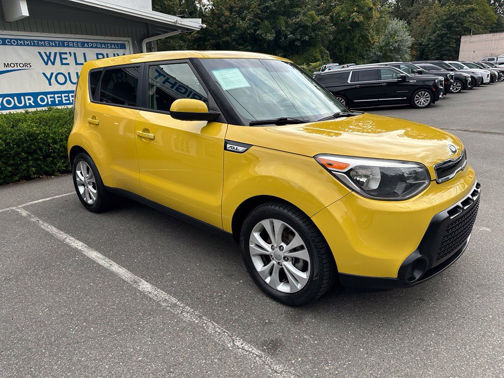 Used 2015 Kia Soul + FWD image 4