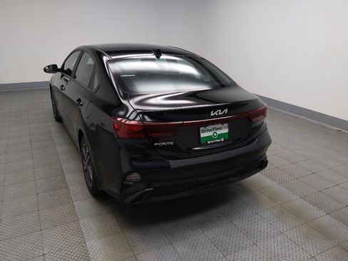 Used 2023 Kia Forte LXS image 5