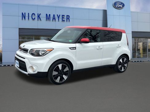 Used 2017 Kia Soul + w/ Designer's Package image 3