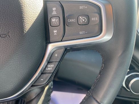 Used 2025 RAM 1500 Big Horn AWD/4WD image 16