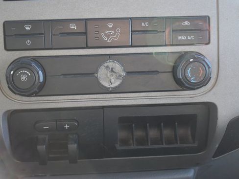 Used 2015 Ford F350 XLT w/ XLT Value Package image 27