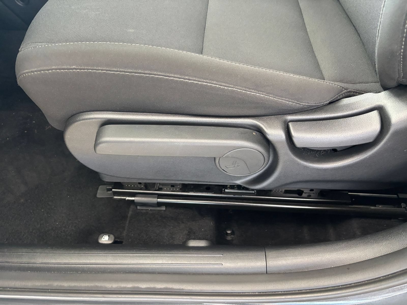 Used 2026 Hyundai Kona SEL Sport FWD image 22