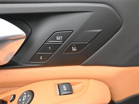 New 2026 BMW X5 xDrive40i w/ Climate Comfort Package image 13